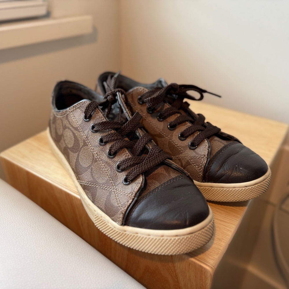Coach 7.5 Women’s Brown Monogram Leather Sneakers Shoes